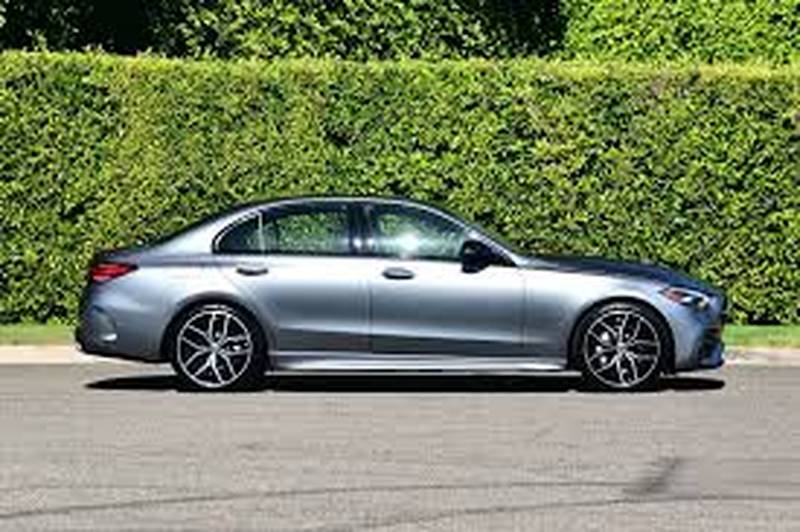 Mercedes-Benz Classe C — voiture de luxe de location